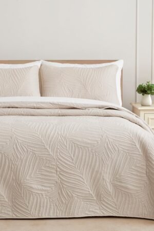 Queen Quilt Bedding Set, Lightweight Brich Beige Quilts Queen Full Size for All Seasons, Soft Microfiber Bedspreads Coverlets Bed Cover with Leaf Pattern, 3 Piece