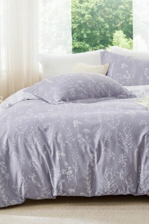 Queen Comforter Set - Lavender Bed Set, 3 Pieces Cute Floral Bedding, 1 Soft Reversible Botanical Flowers Comforter and 2 Pillow Shams